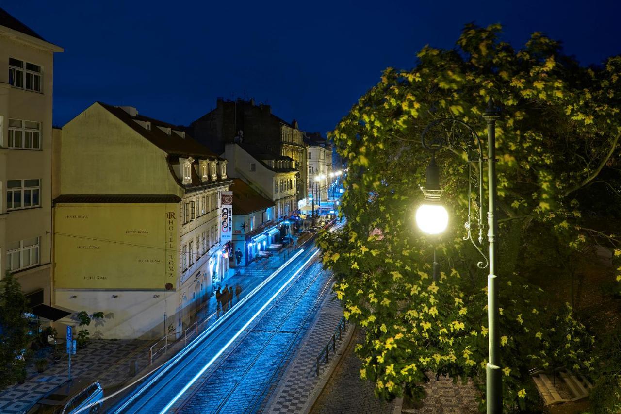 Downtown Suites Mala Strana Prague Luaran gambar